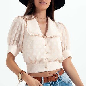 Q2 Polka Dots Crop Top with Collar and Puff Sleeves in Cream